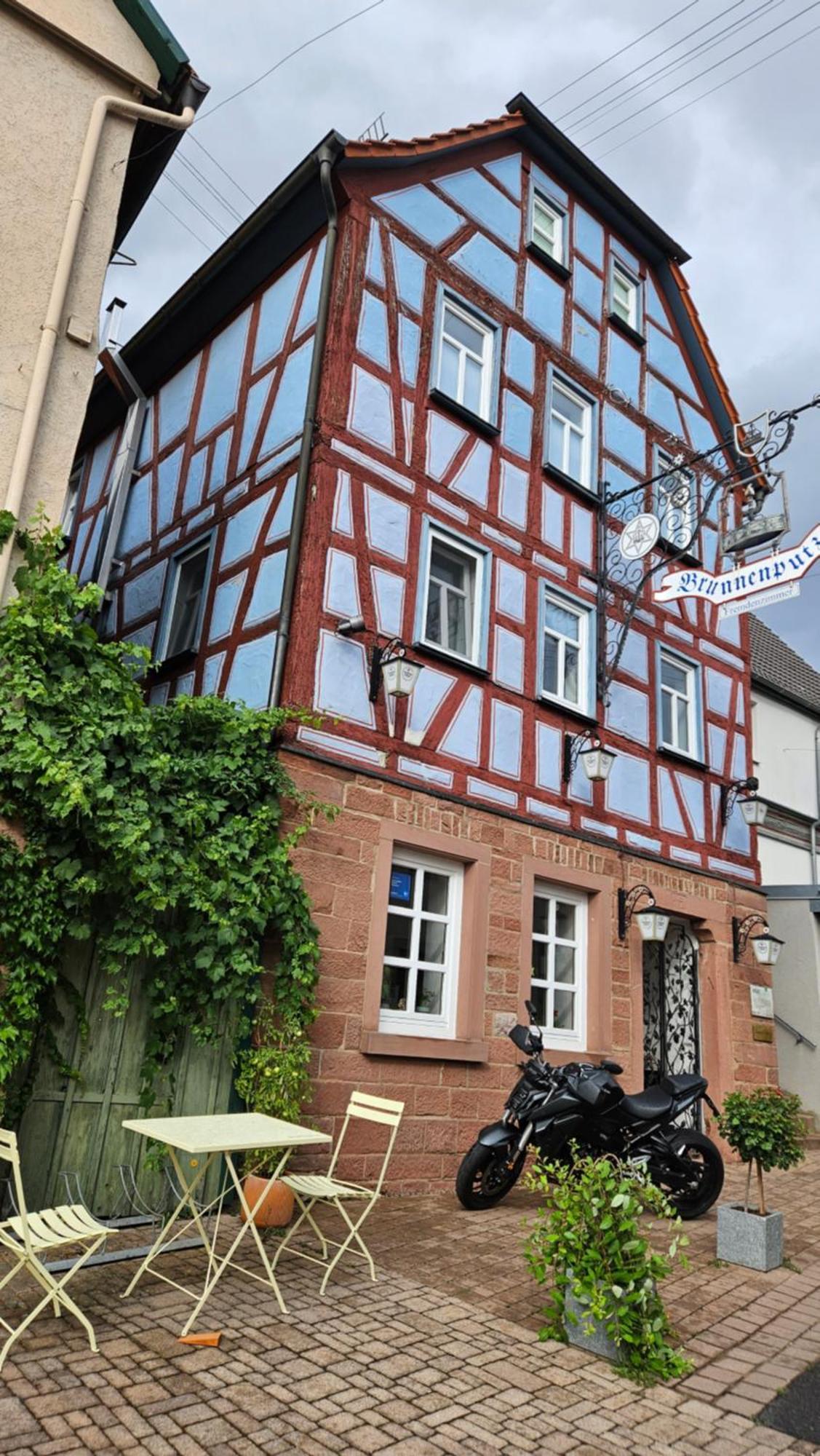 Brunnenputzer Pension Restaurant Kulsheim Eksteriør billede